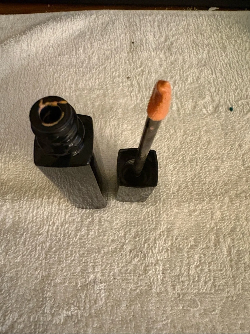 CHANEL Rouge Allure Extrait Degloss 67 Caprice